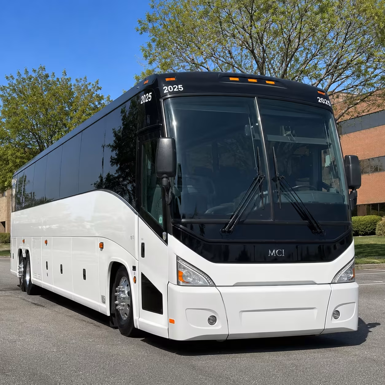 bellevue concert shuttle buses for large groups and multi stop nights